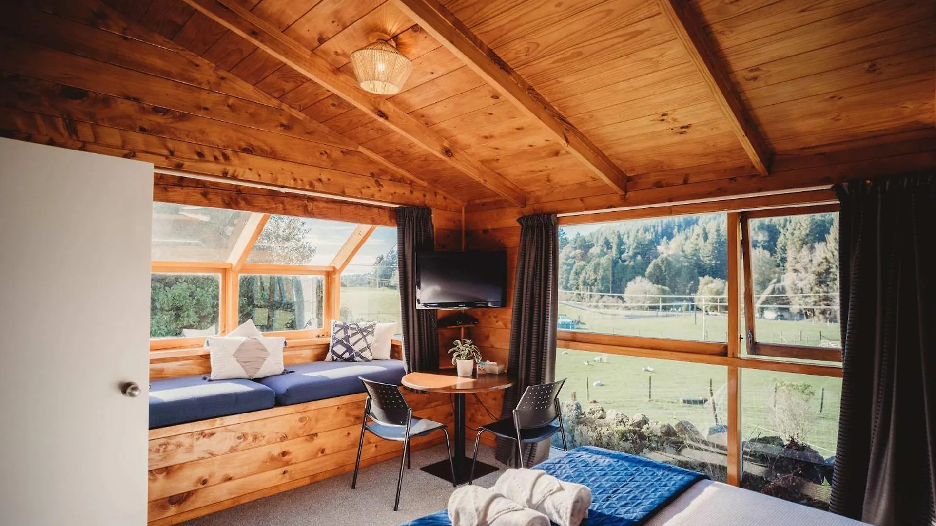 Holiday home Paradise Valley Lodge The Country Room Rotorua New Zealand